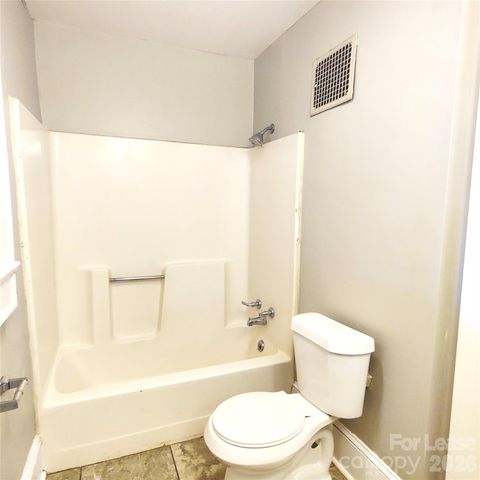 1225 Camp Greene Street, Charlotte, NC 28208