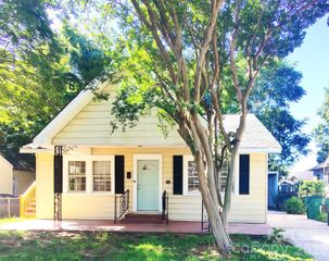 1225 Camp Greene Street, Charlotte, NC 28208