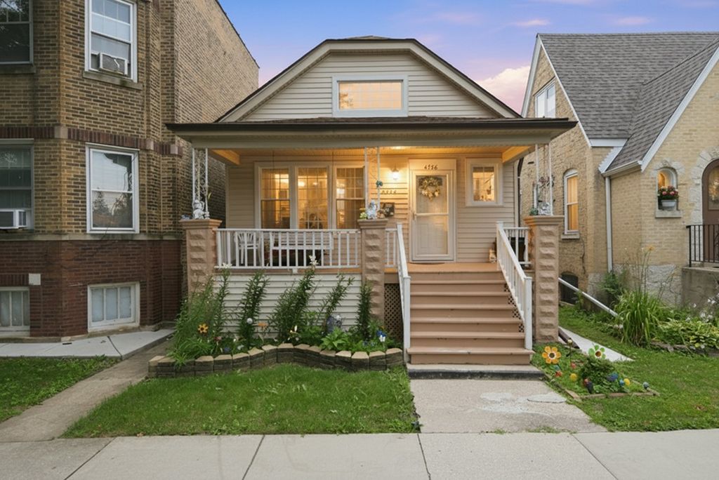 4746 N Karlov Avenue, Chicago, IL 60630 — photo 2