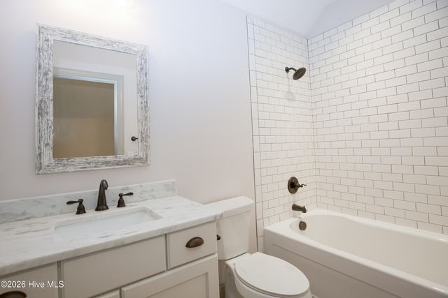 102 Greystones Court, Pinehurst, NC 28374