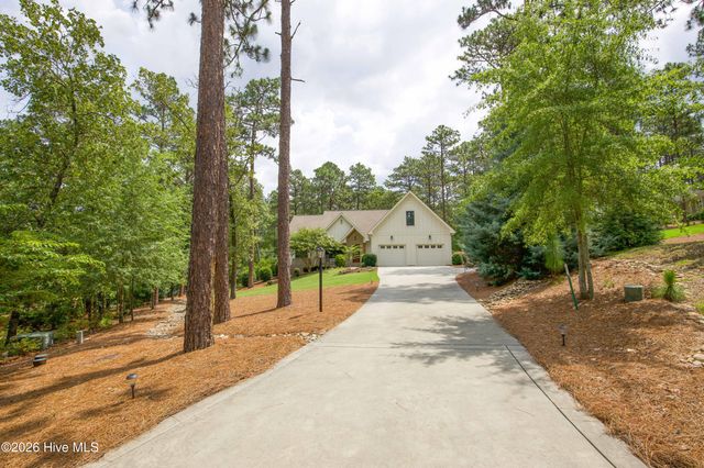 102 Greystones Court, Pinehurst, NC 28374