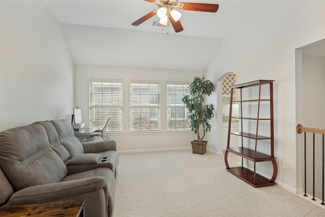 3509 Bans Crown Boulevard, Lewisville, TX 75056