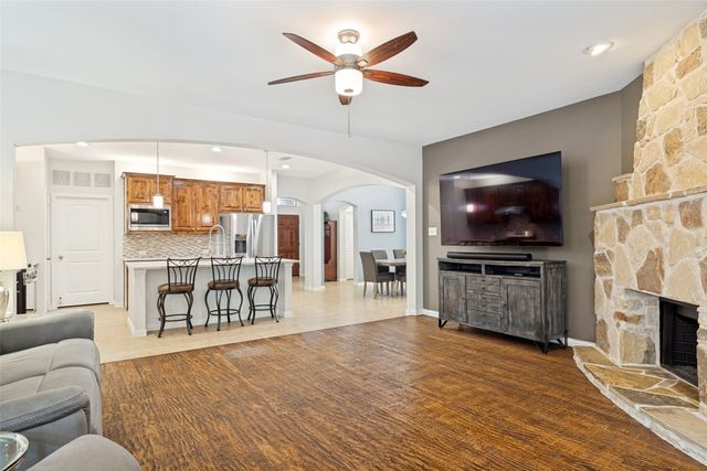 3509 Bans Crown Boulevard, Lewisville, TX 75056