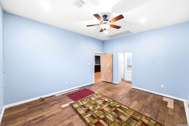 1410 Santa Anna, San Antonio, TX 78201