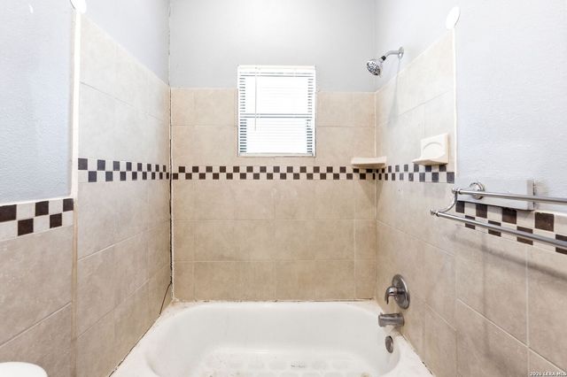 1410 Santa Anna, San Antonio, TX 78201