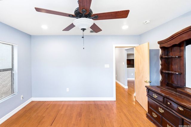 1410 Santa Anna, San Antonio, TX 78201