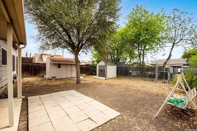 1410 Santa Anna, San Antonio, TX 78201