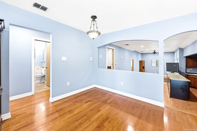 1410 Santa Anna, San Antonio, TX 78201