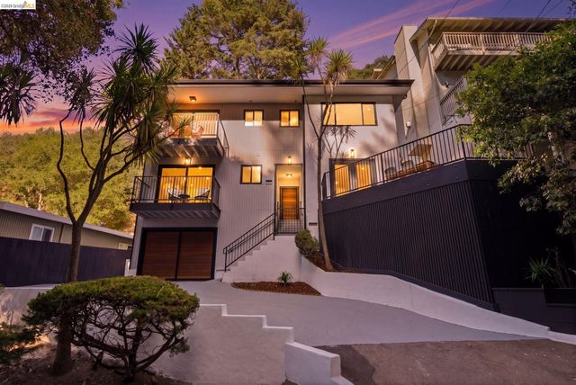 6334 Doran Dr, Oakland, CA 94611