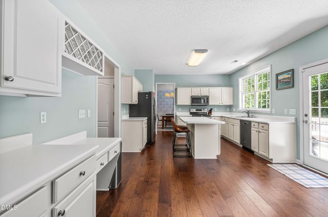 2005 Baffins Bay Path, Apex, NC 27523