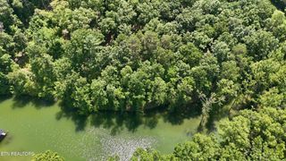 103 Ridgeline Tr, Dandridge, TN 37725