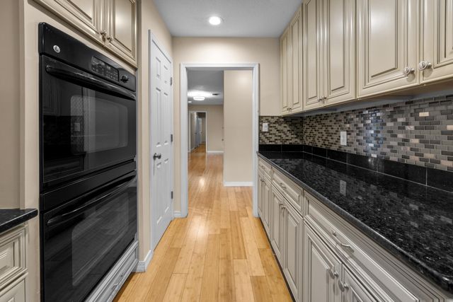 9 NW Sherwood Road, Fort Walton Beach, FL 32547