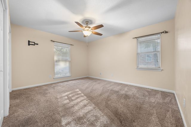 9 NW Sherwood Road, Fort Walton Beach, FL 32547