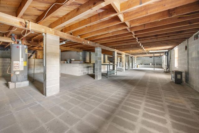 9 NW Sherwood Road, Fort Walton Beach, FL 32547