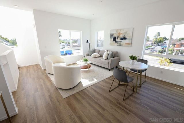 4952 Ocean View Blvd, San Diego, CA 92113