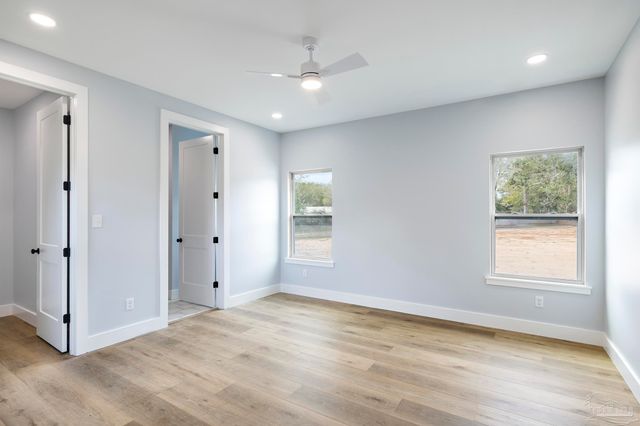 3805 N 10th Ave, Pensacola, FL 32503