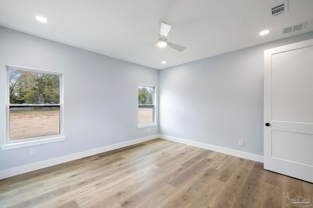 3805 N 10th Ave, Pensacola, FL 32503