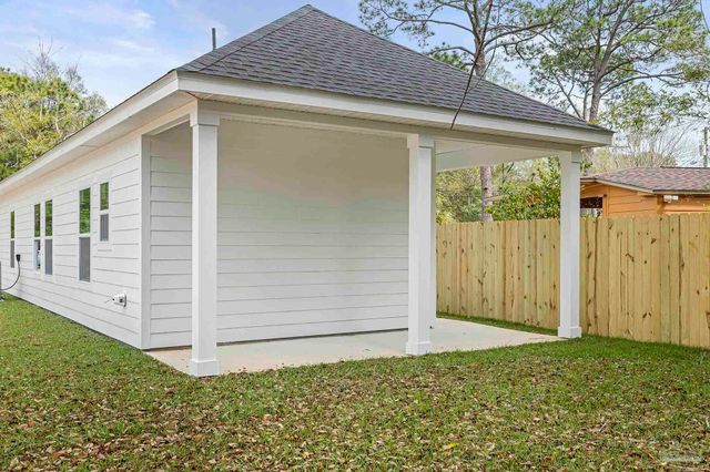 3805 N 10th Ave, Pensacola, FL 32503