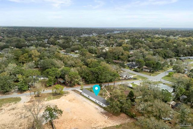 3805 N 10th Ave, Pensacola, FL 32503