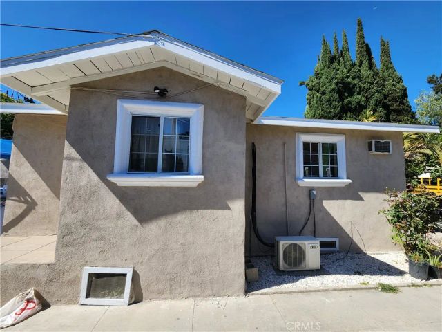 4212 E 58th, Maywood, CA 90270