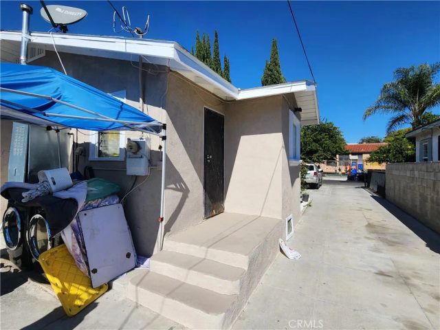 4212 E 58th, Maywood, CA 90270