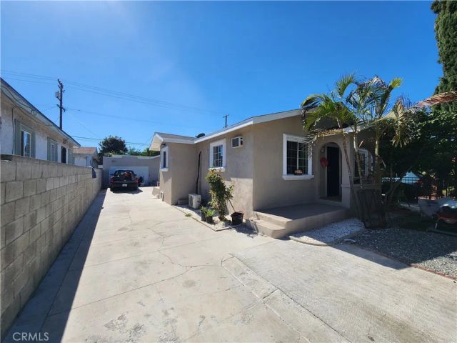 4212 E 58th, Maywood, CA 90270