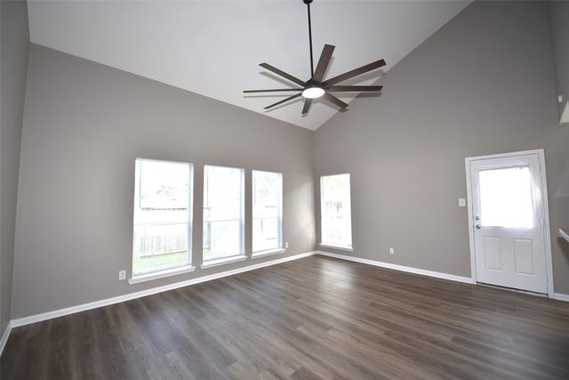 9611 Babbling Spring Court, Tomball, TX 77375