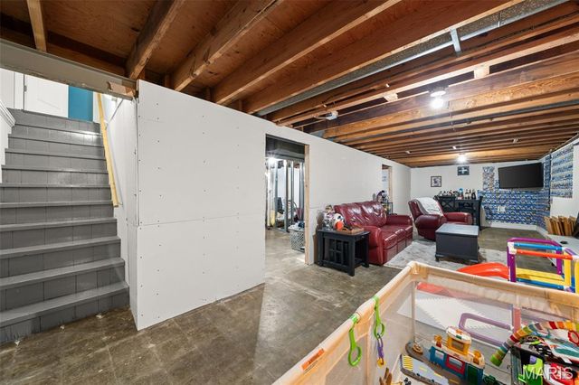 3307 Fleet Lane, St Charles, MO 63301