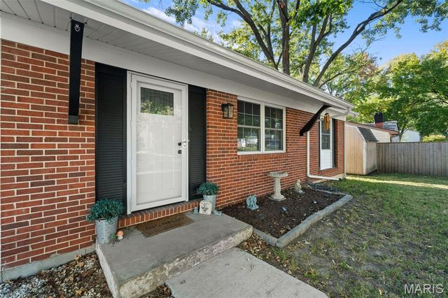 3307 Fleet Lane, St Charles, MO 63301