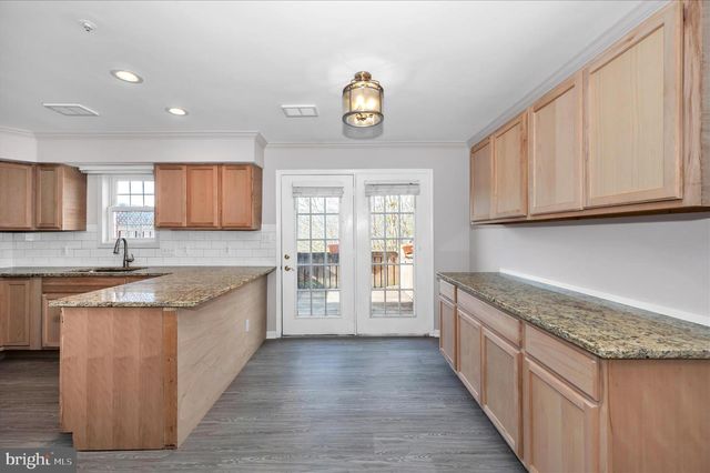 1261 LINDSAY LN, Hagerstown, MD 21742