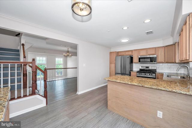 1261 LINDSAY LN, Hagerstown, MD 21742
