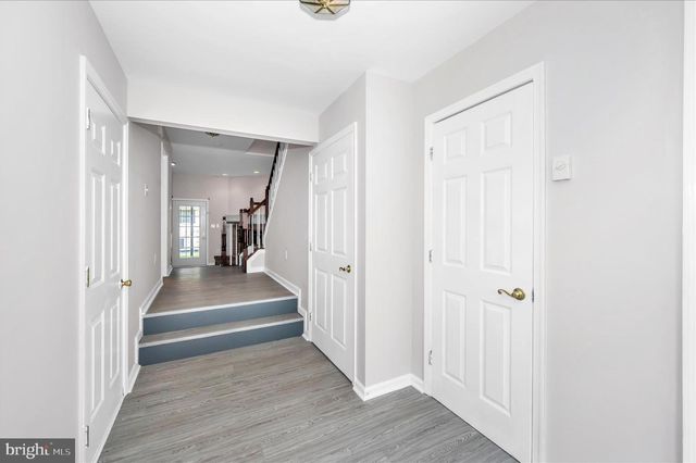 1261 LINDSAY LN, Hagerstown, MD 21742