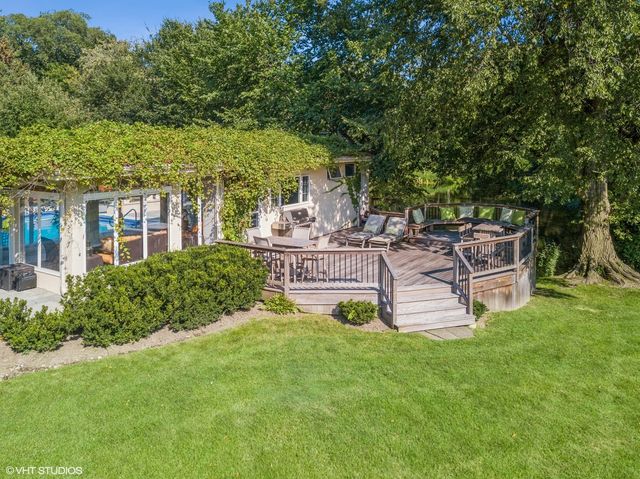 1125 Longvalley Road, Glenview, IL 60025