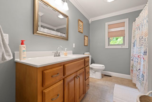 316 Wood View Drive, East Bernstadt, KY 40729