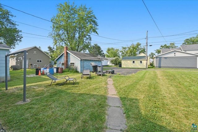 2818 E 3rd St, Superior, WI 54880