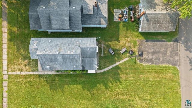 2818 E 3rd St, Superior, WI 54880