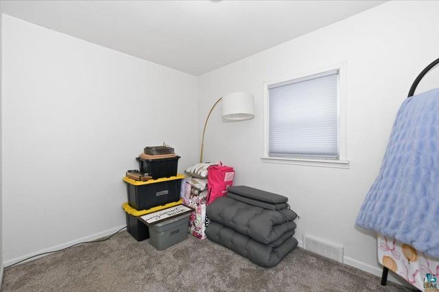 2818 E 3rd St, Superior, WI 54880