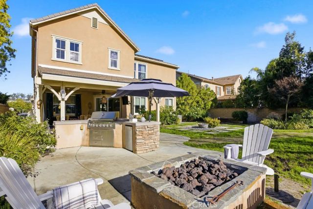 22458 Plantation Court, Saugus, CA 91350