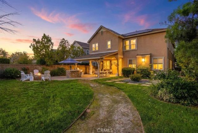 22458 Plantation Court, Saugus, CA 91350