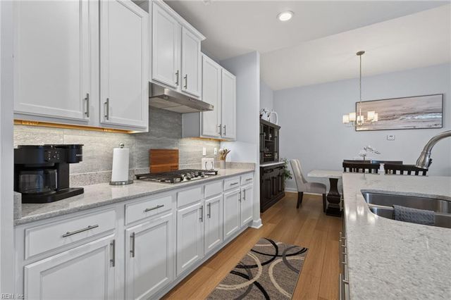 1501 Acadian Dr Unit D, Suffolk, VA 23434