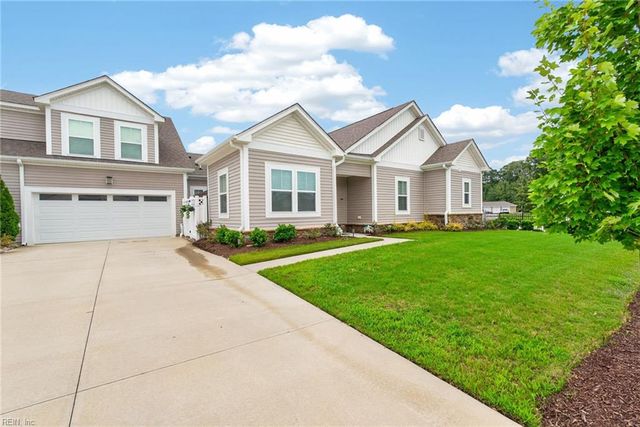 1501 Acadian Dr Unit D, Suffolk, VA 23434
