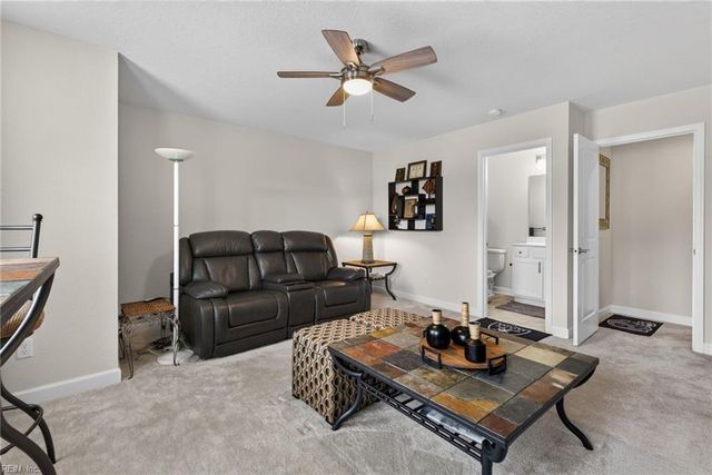 1501 Acadian Dr Unit D, Suffolk, VA 23434