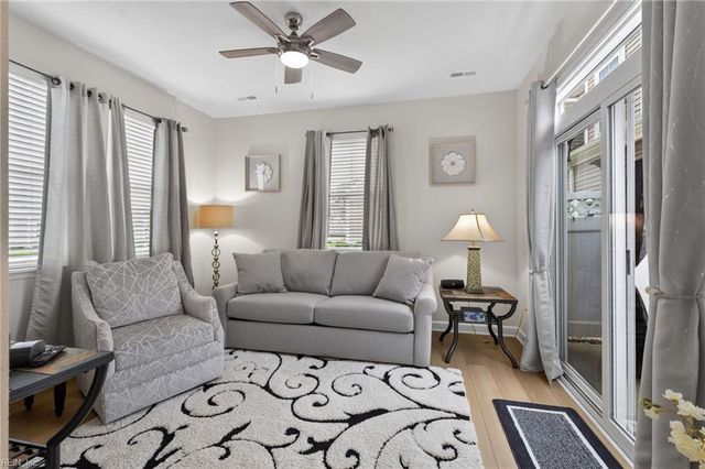 1501 Acadian Dr Unit D, Suffolk, VA 23434