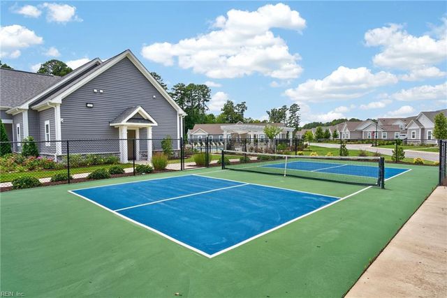 1501 Acadian Dr Unit D, Suffolk, VA 23434