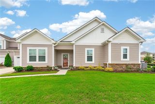 1501 Acadian Dr Unit D, Suffolk, VA 23434