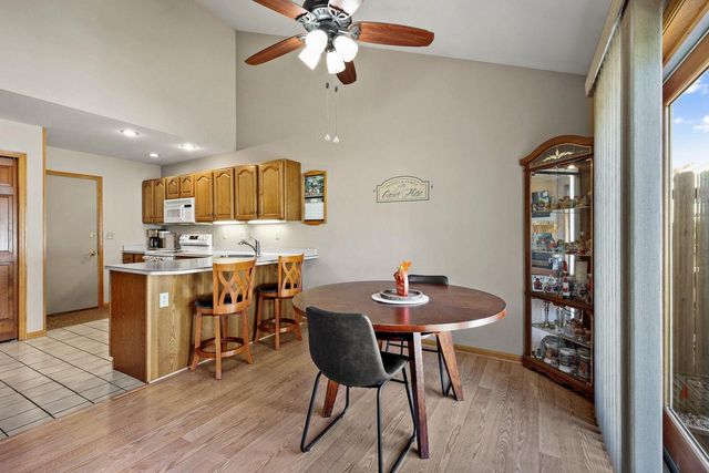 636 Constitution Lane, Deforest, WI 53532