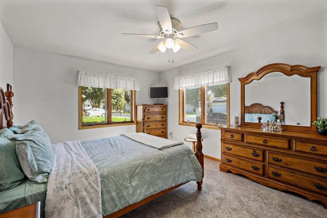 636 Constitution Lane, Deforest, WI 53532