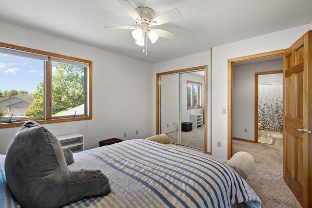 636 Constitution Lane, Deforest, WI 53532
