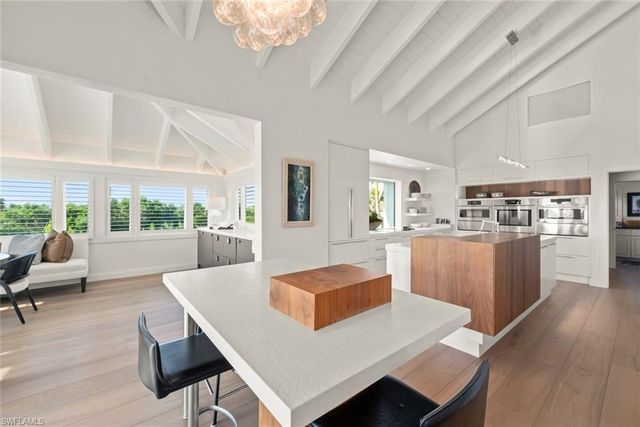 5145 Joewood DR, Sanibel, FL 33957