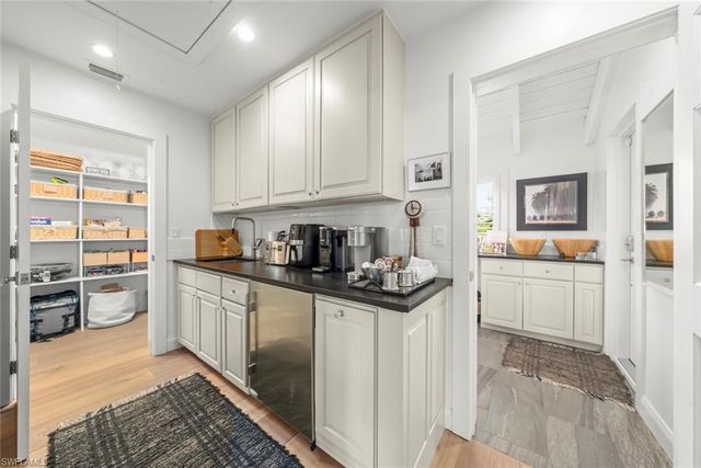 5145 Joewood DR, Sanibel, FL 33957